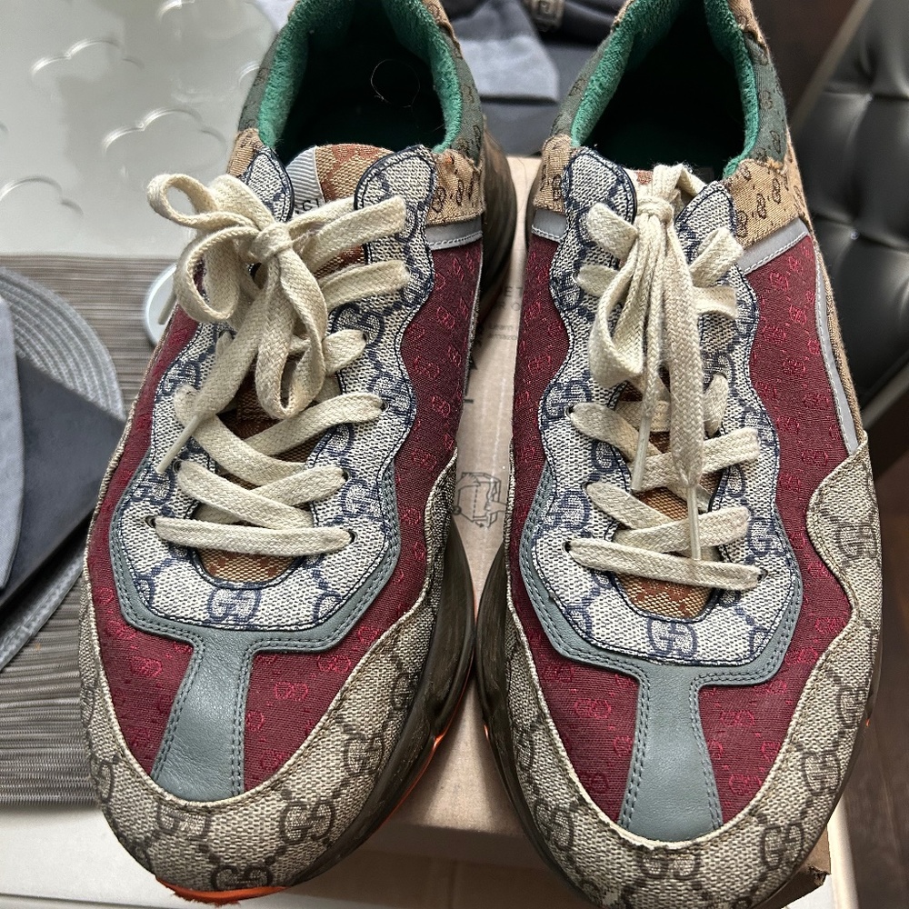Authentic men’s Gucci tennis